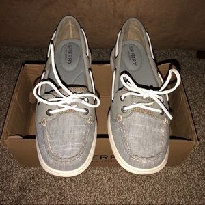 NWT Sperry Boat Shoes size 6